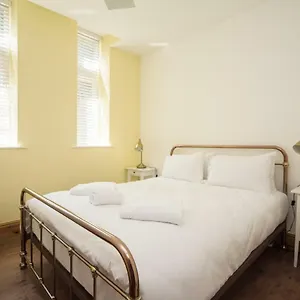 Marlborough Hall - Quiet , Nottingham United Kingdom